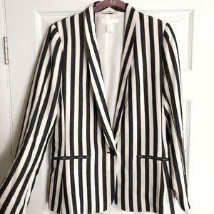 Classy Striped Blazer